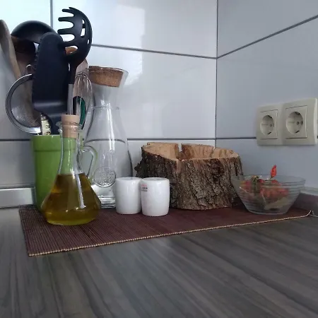 Tonia Apartment *